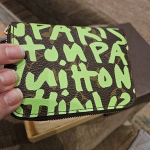 Louis Vuitton X Stephen Sprouse Graffiti Zippy Wallet- minor wear shown in photo